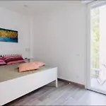 Pensión Annita's 3*